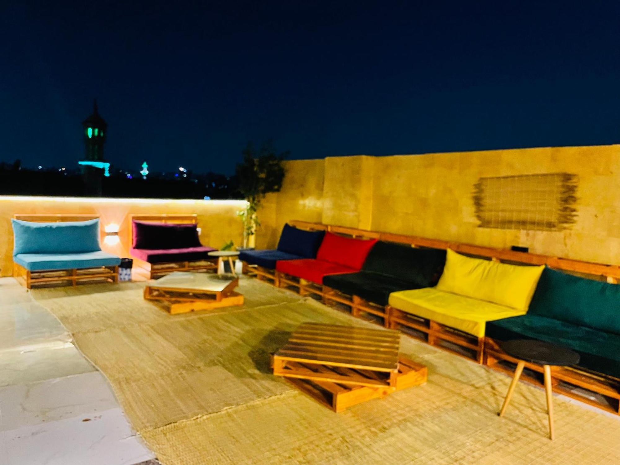 Golden Mask Pyramids Otel *